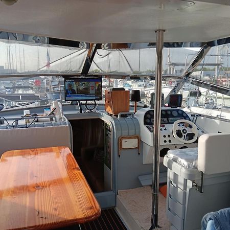 Bateau Cocoon En Amoureux Bordéus Exterior foto